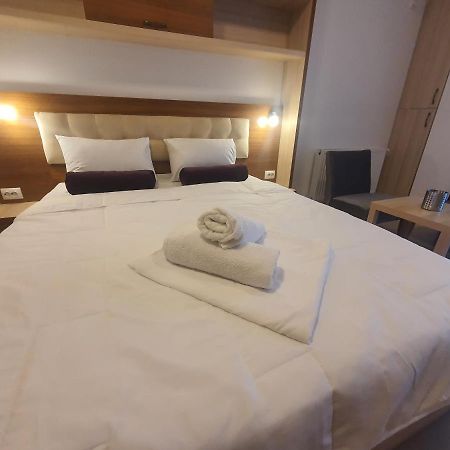 Apartmán Garsoniera Matei Basarab 97 Bukurešť Exteriér fotografie
